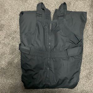 Size 16 bibbed snowpants